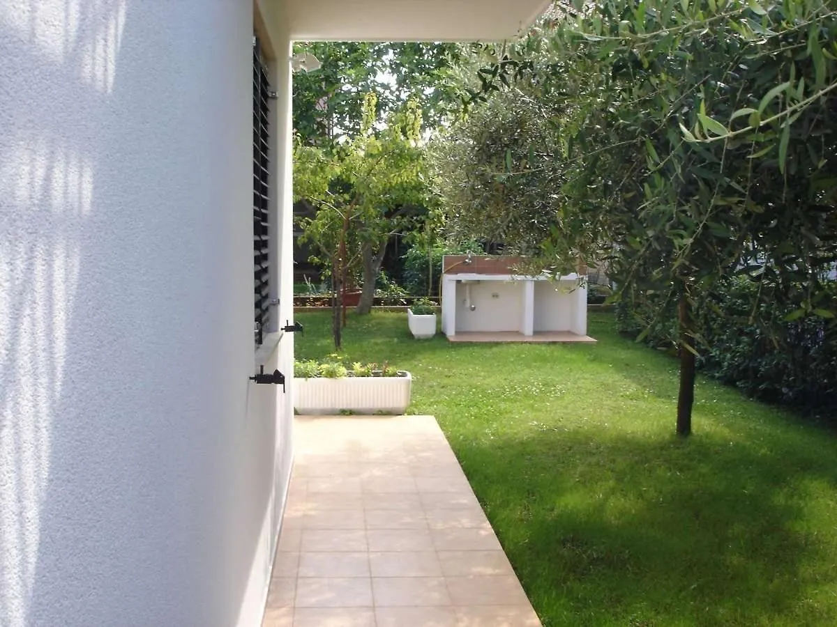 Apartments With A Parking Space Umag - 22622